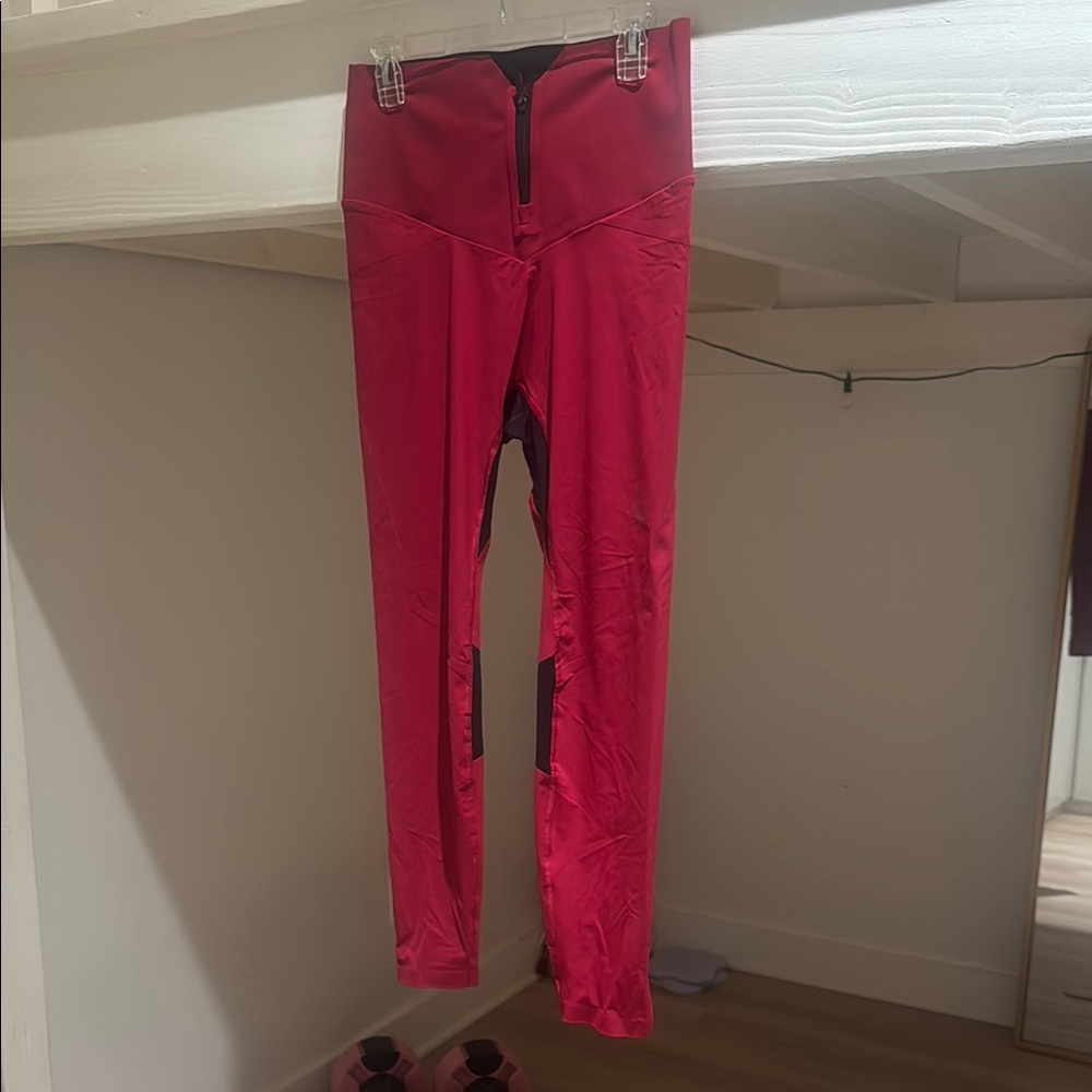 Women's Red Lucas Hugh Leggings